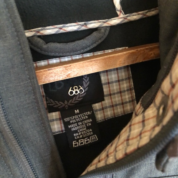 {686} Winter Jacket/shell - Picture 12 of 13